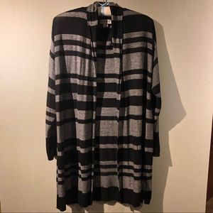 Open-Front Overpiece